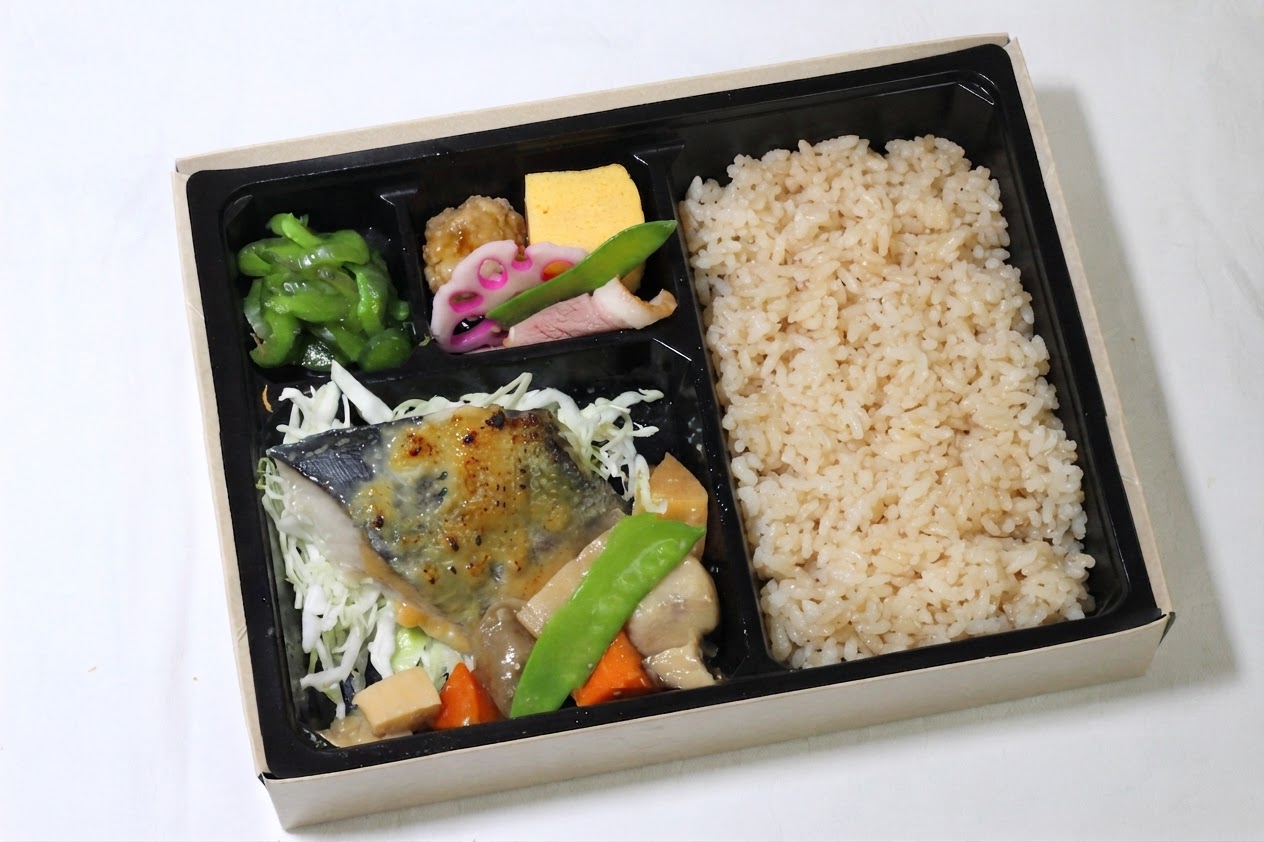 サワラと筑前煮